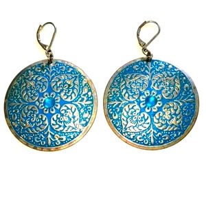 Vintage Round Blue & Silver Earrings with Blue Jewel In Center & Silver Back